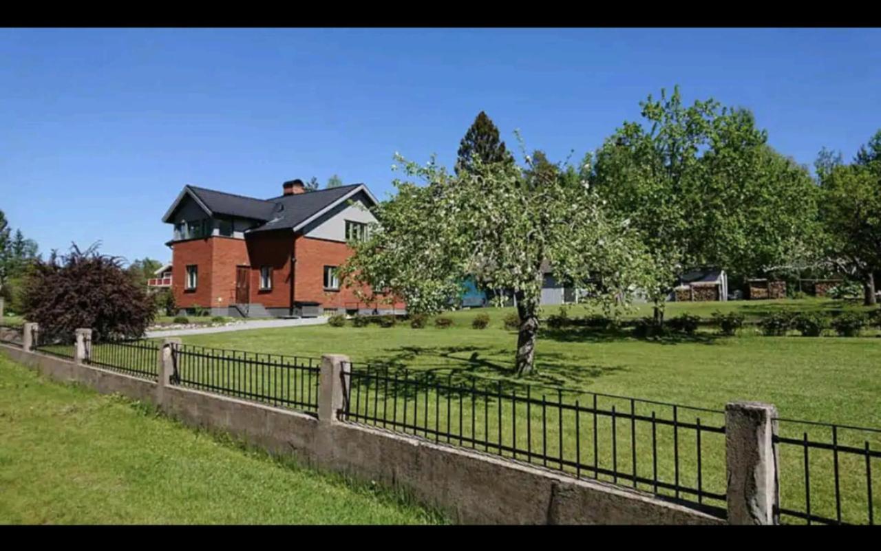 Cosy Cabin Hallstahammar Εξωτερικό φωτογραφία